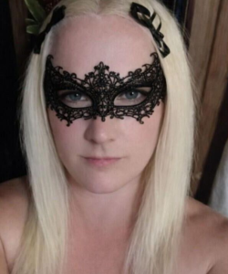 Lilcaligirl78 at APClips.com