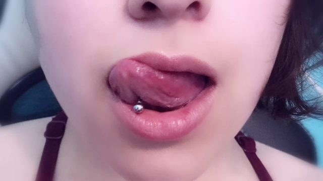 ASMR Mouth Fetish - Loud Food Eating video from LilKiwwiMonster