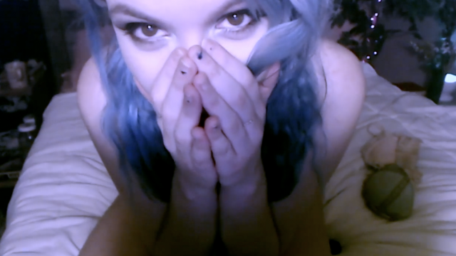 Smoke Vibe & Cum video from Lily Gotham