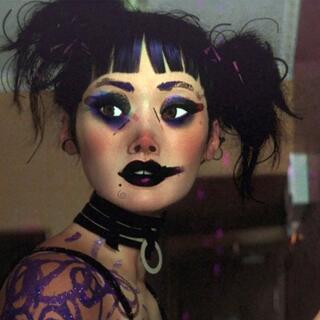 Lisathesuccubrat photo