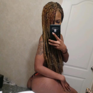 Slim Thick Gurl APClips.com profile