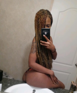 Slim Thick Gurl at APClips.com