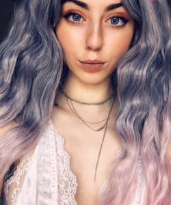 Lola Fawn at APClips.com