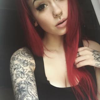 Loretta Rose photo