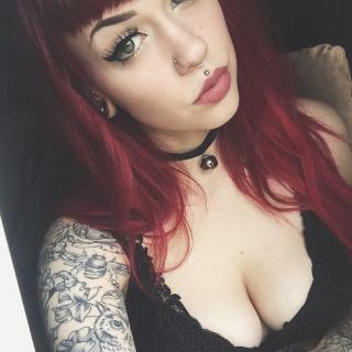 Loretta Rose photo