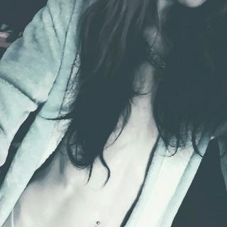 Lunaagoraxxx photo