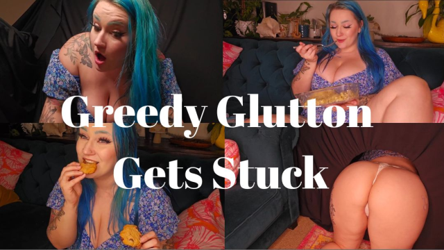 Greedy Glutton Gets Stuck video from Luna Allora