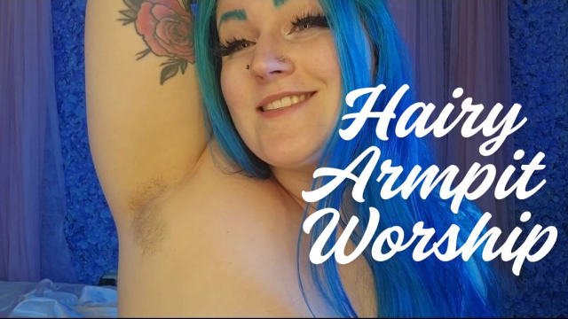 Hairy Armpit Worship video from Luna Allora