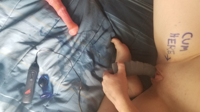 Edging Cum Slut Gets Creamed video from Luna Luin