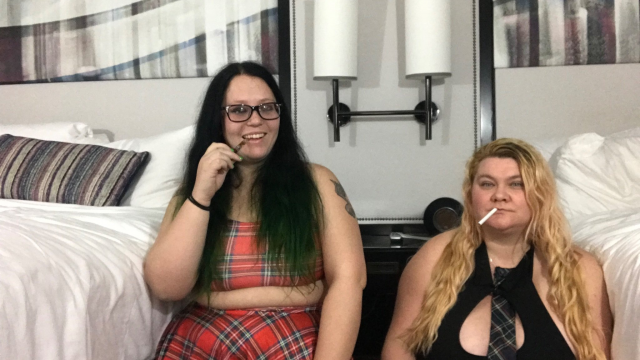 BBW Smoking Chat video from Lustybustylark