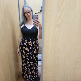 Going shopping photo gallery by Mama Foxx94