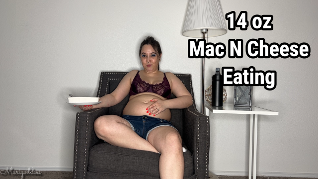 14 oz Mac N Cheese Eating video from Marigoddess