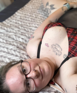 Ann89 at APClips.com