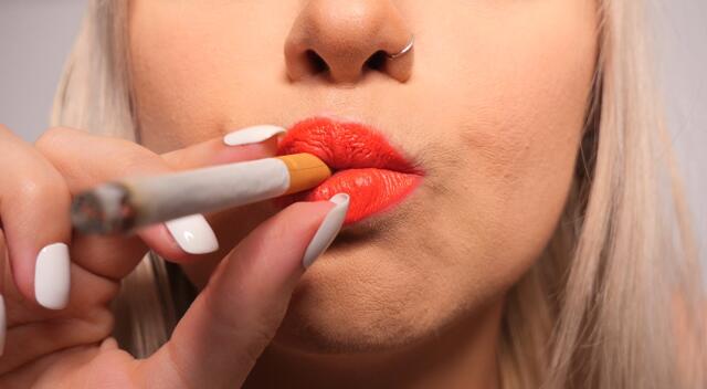 Smoking with Red Lipstick video from Milajoyce69