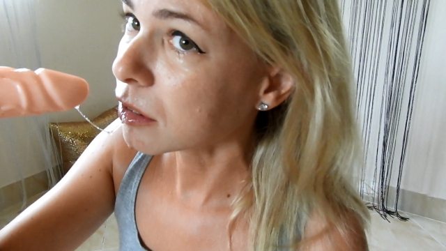 Dance And Sloppy Blowjob video from MissAnja