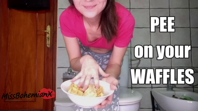 I Pee Your Waffles - Fetish Breakfast - Urination video from MissBohemianX