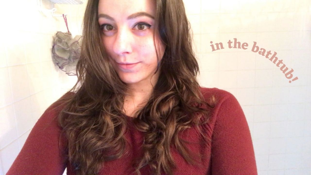 Peeing in the Bathtub 7 Times for You video from MiaNyx