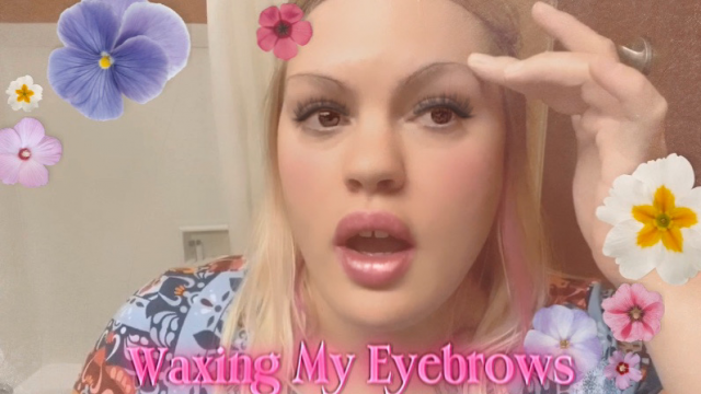 Waxing My Eyebrows video