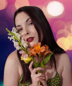 Miss Malorie Switch at APClips.com