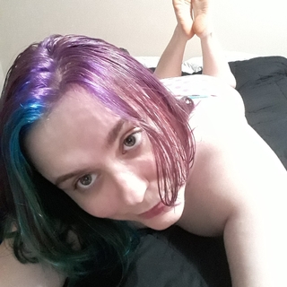Split Dye Selfies photo gallery by Mistress Annaliease