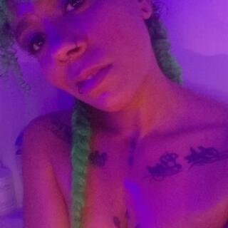 Mistress Bambi Sinclair photo