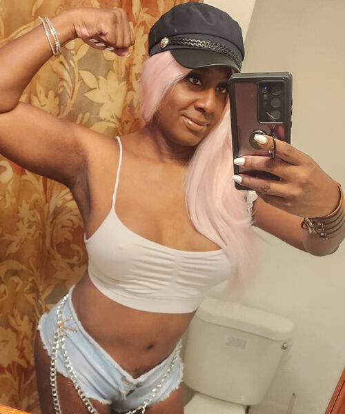 Monique Miles contest photo