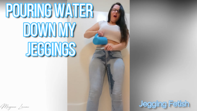 Pouring Water Down My Jeggings video from Morgana Laveau