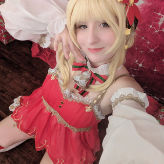 Christmas Lumine Cosplay Selfie Set photo gallery by Bunny Waifu