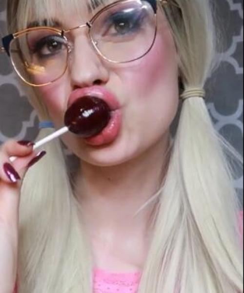 MysteriousLilly contest photo