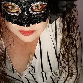 Naughty BBW Sophia photo