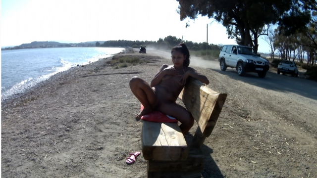 Beautiful nude doll in public masturbating with dildo, I like to have fun in public video from Naughty Pocahontas