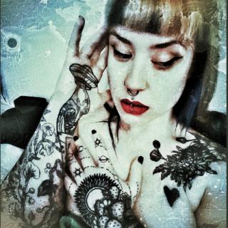 Naveda Rose photo