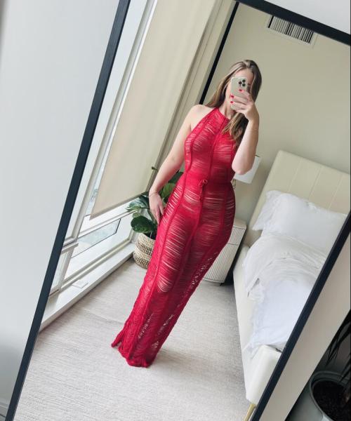 Nicolette Bloom contest photo