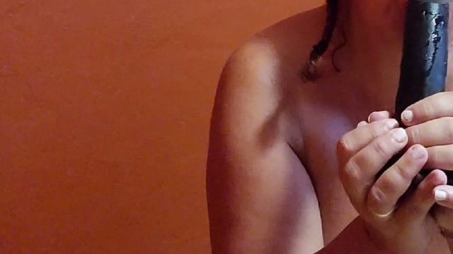 Sloppy deepthroat video from Nikki Holland