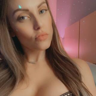 Nikki photo