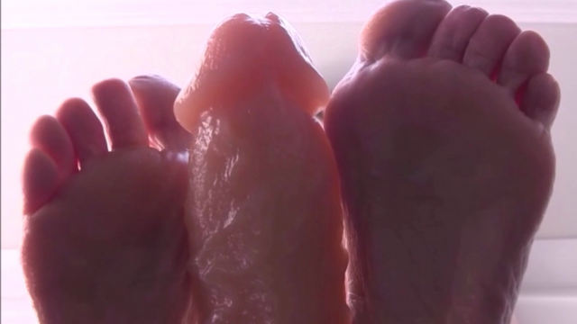 40 Minute Nikki Feet JOI video from Nikki Nevada