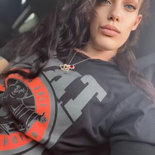 Nikki photo