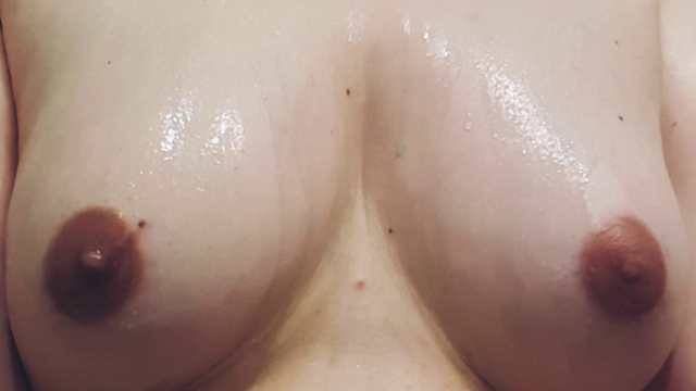 soft & wet video from Notyouraveragecutie