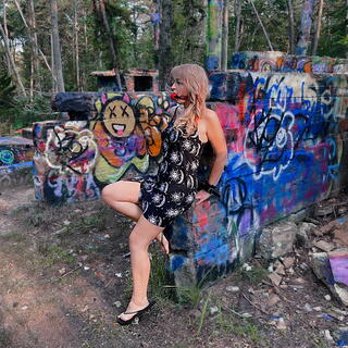 Nova Rae photo