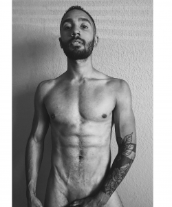 Oliver Davis at APClips.com