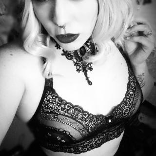 Black N White photo gallery by Lauren Adams