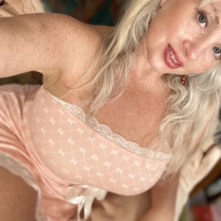 Sweet Yummy PINK Pussy Pics photo gallery by PaintedRose