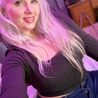 Jeans and Big Boobs Pic Set photo gallery by Paintedrose