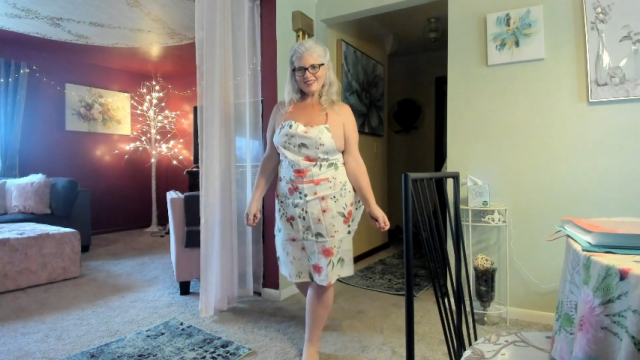 Goddess Meat: Early Consumption video from PaintedRose