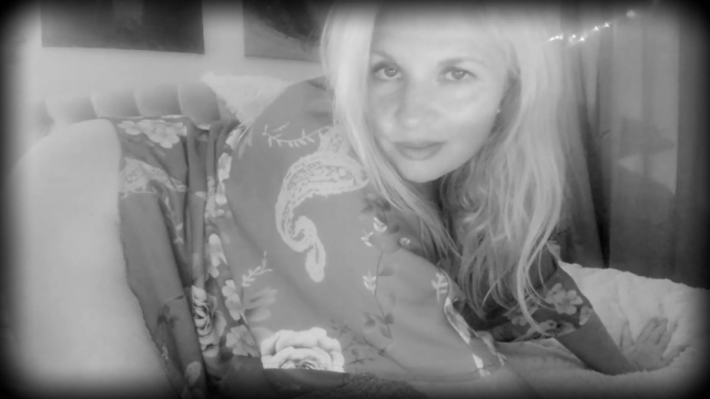 Rosie's Silent Movie video from PaintedRose