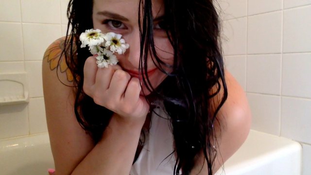 Sensual GFE Bathtub Dildo Fuck video from Penny Trait