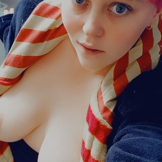 I love being naked under my cosy... photo gallery by Pegging Love