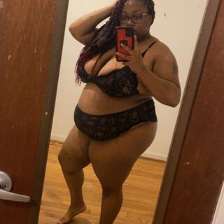 Plusizprincess photo