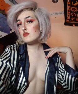 Honey Addams at APClips.com