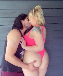 Rage Room Couple at APClips.com